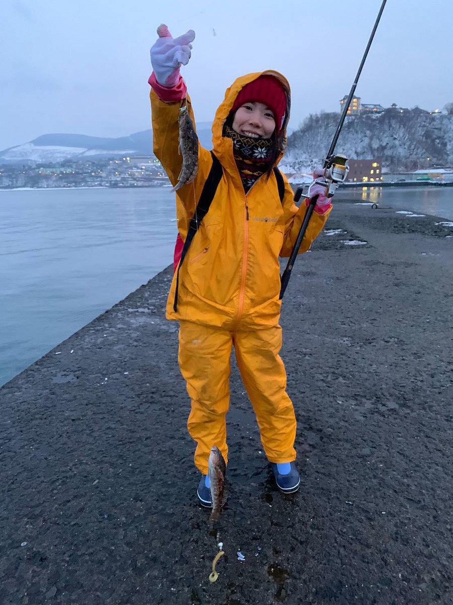 スタッフの日常 クリスマスイブに小樽でカジカ釣りをしました 札幌で新築注文住宅の工務店 デザイナーズ住宅の得意な建築会社は寿建設